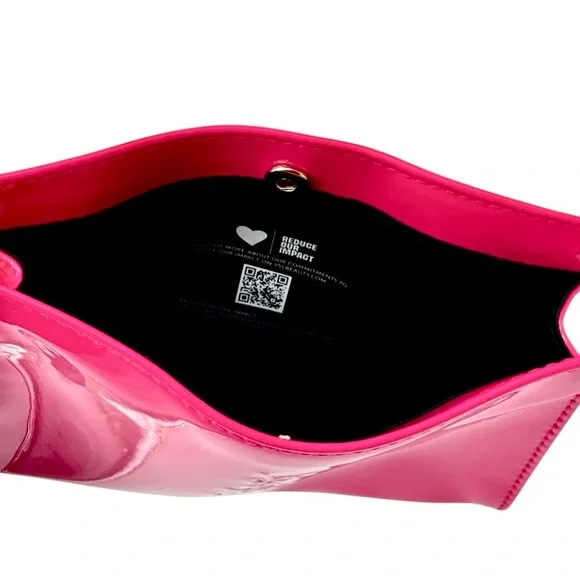 Yves Saint Laurent Hot Pink Patent Cosmetic Pouch - Picture 8 of 11